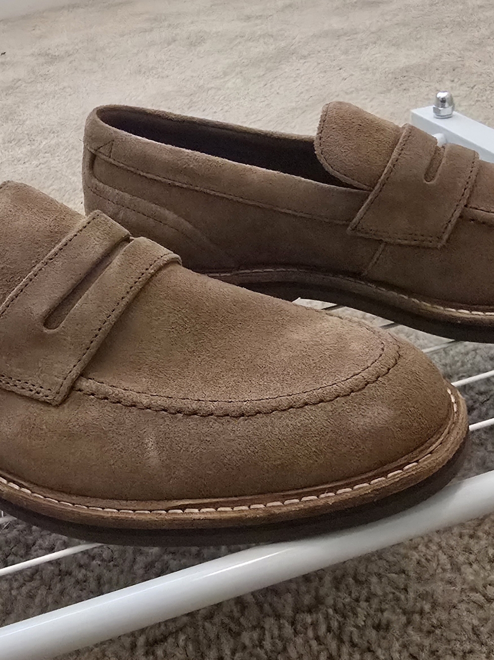 Clarks Aldwin Step Tan Suede Penny Loafers - Picture 2 of 5